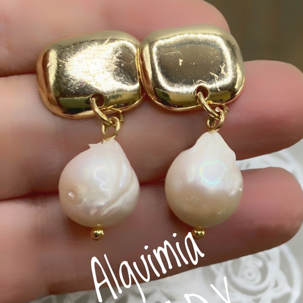 Chunky Baroque Biwa Pearl Drops Gold Statement Studs Earrings 74$